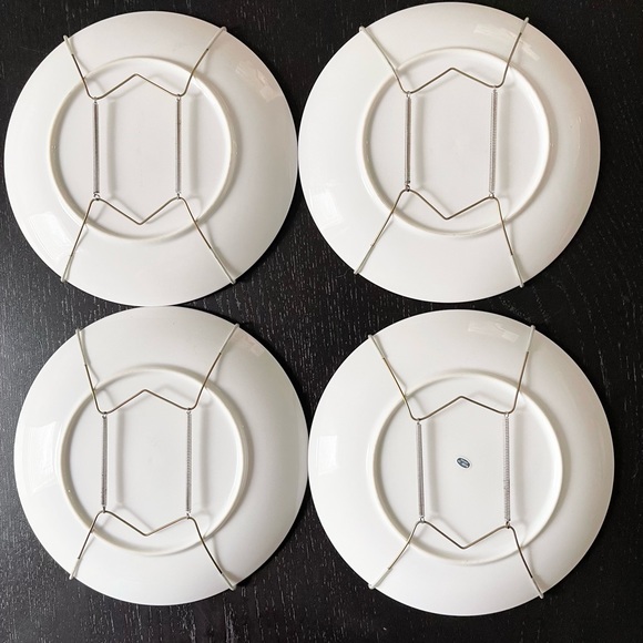 Set of FOUR Japanese decorative plates. - Picture 6 of 12